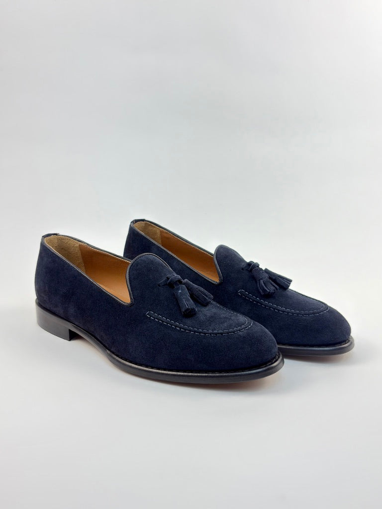 British Passport Tassel Loafer Wildleder