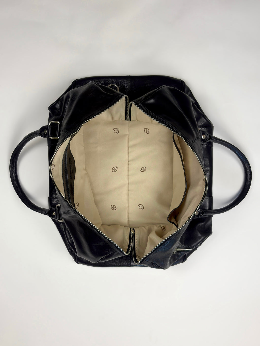 Time Resistance Wise Children Reisetasche Leder